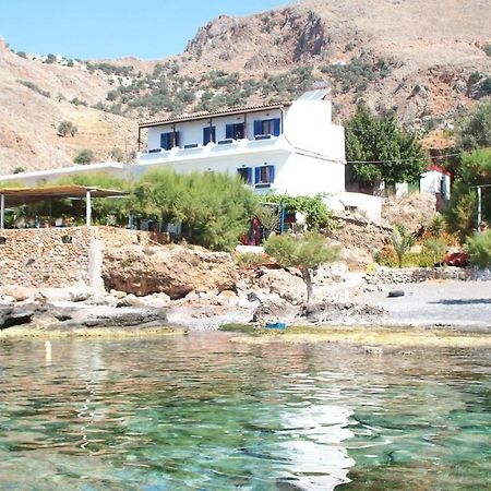 Taverna Akrogiali Loutro Bagian luar foto